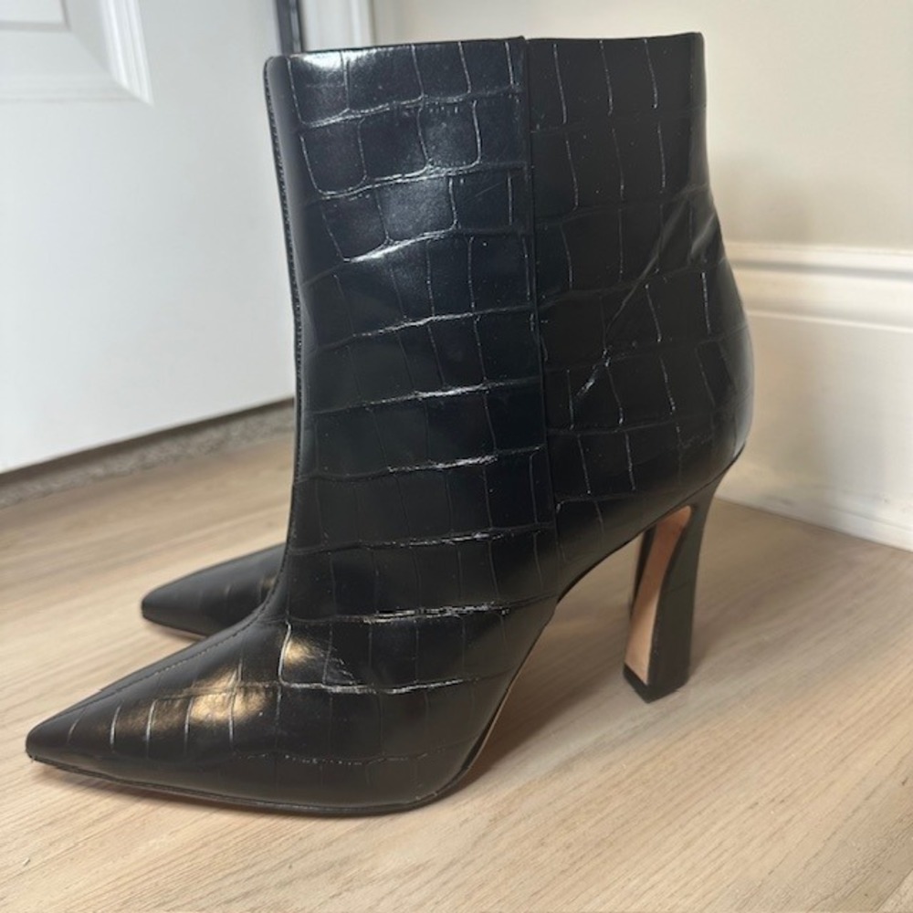 Antonio Melani Gaby‎ Croc Embossed Leather Black Pointed Toe Heel Boots Size 9M